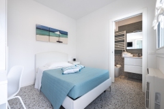CAMERA DELUXE CON BAGNO INTERNO
