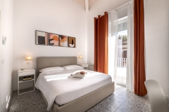CAMERA KING CON BAGNO INTERNO
