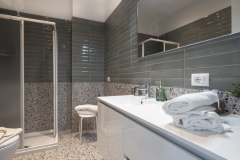 CAMERA VERDE CON BAGNO PRIVATO, MA ADIACENTE ALLA CAMERA