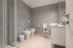 BAGNO PRIVATO, ESTERNO AL MONOLOCALE